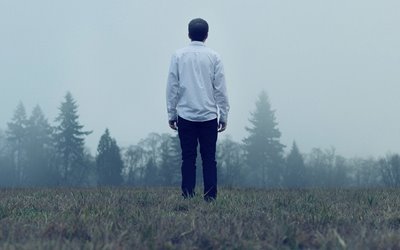 jake-melara-1405_260x368